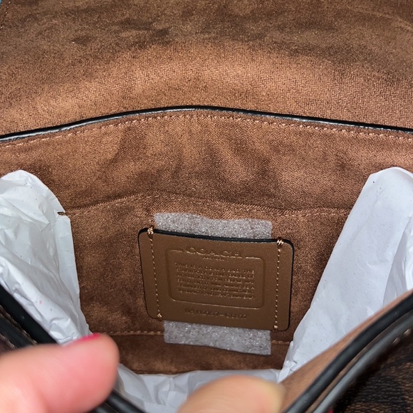 SOLD. RARE NWT π₯Coach Crossbody bag - Picture 8 of 13